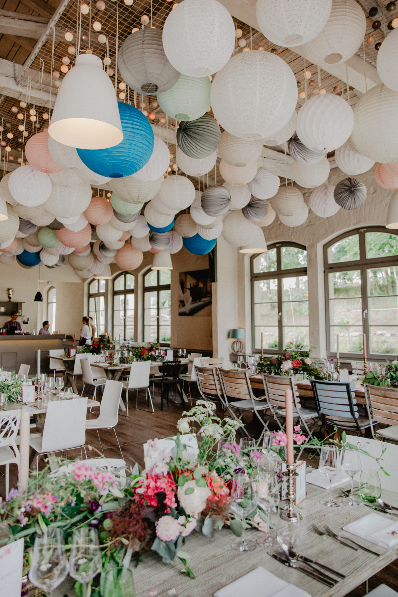 Lampionhimmel Hochzeit scaled