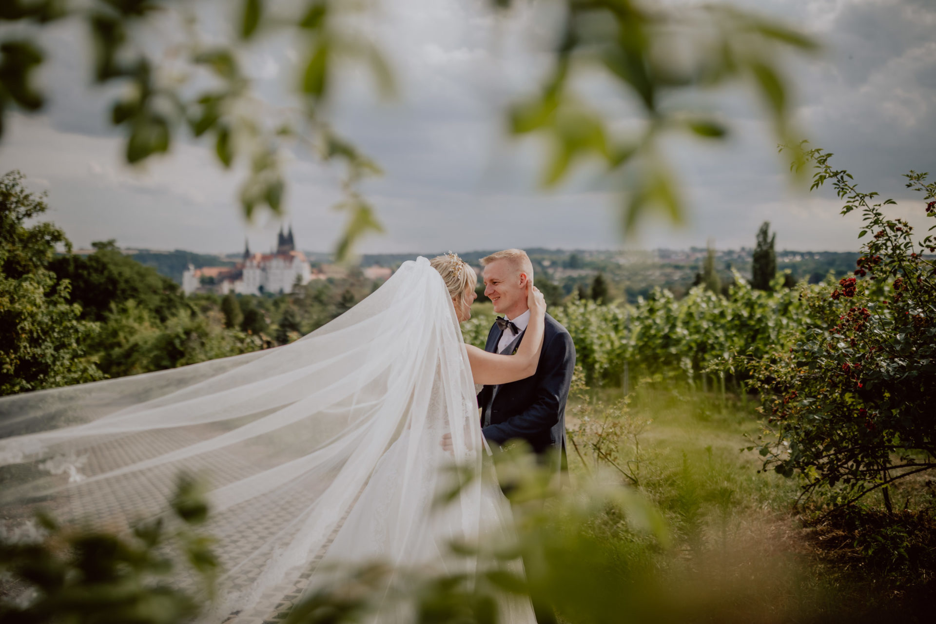 frisch verliebt verlobt verheiratet Schloss Proschwitz scaled