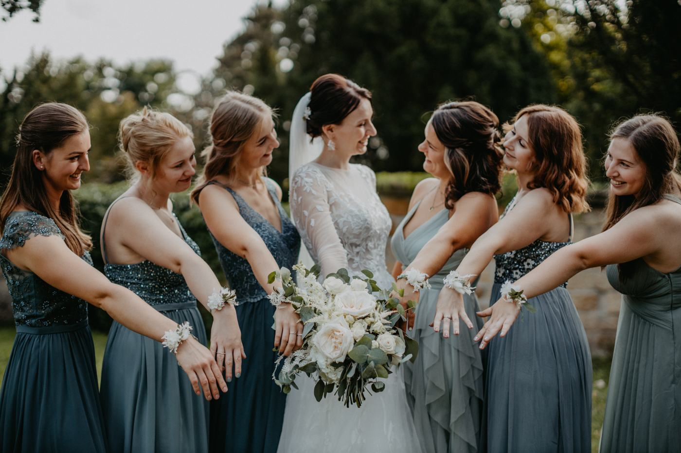 Brautstrauß Blumenschmuck Hochzeit